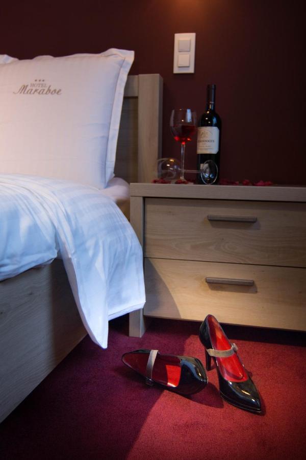 Hotel Maraboe Brugge Bagian luar foto