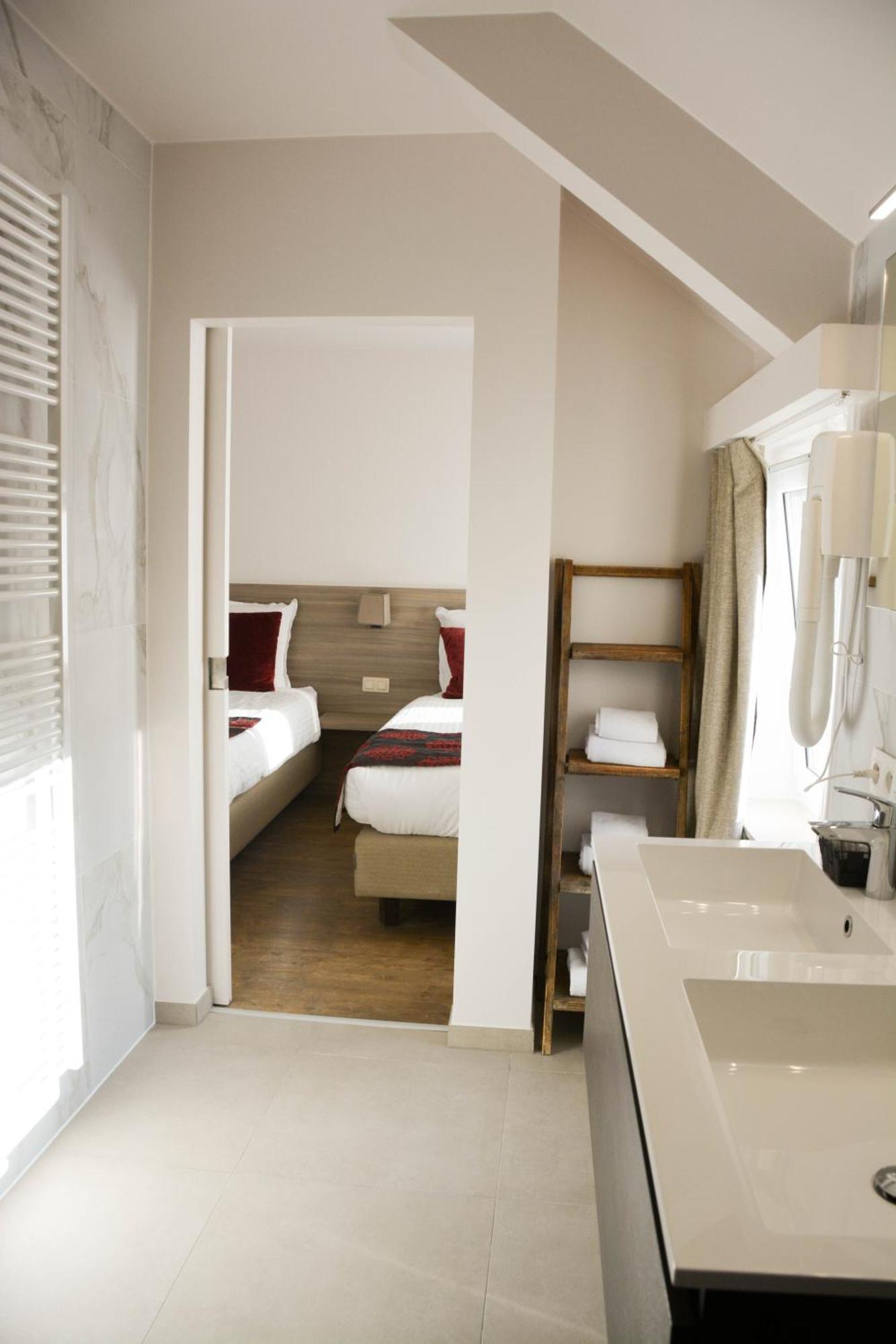 Hotel Maraboe Brugge Bagian luar foto